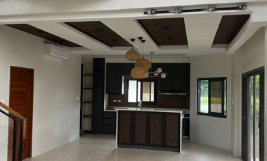 Brand New 3 storey Corner House in SOuth Forbes Mansions
