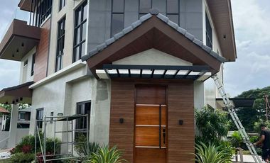 Brand New 3 storey Corner House in SOuth Forbes Mansions