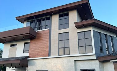 Brand New 3 storey Corner House in SOuth Forbes Mansions