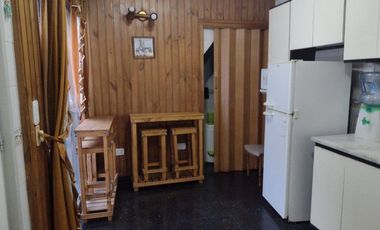 Flores Norte Alquiler de casa tipo duplex 170 mts - 3 cuartos 2 baños - AMOBLADA hasta 7 personas o Profesional vacia
