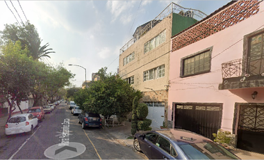 Casa en venta en c. María Hernández Zarco col. Álamos, Benito Juárez. CDMX.                                   CVMS.