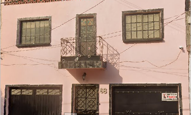 Casa en venta en c. María Hernández Zarco col. Álamos, Benito Juárez. CDMX.                                   CVMS.