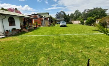 Terreno de venta en Quito, sector de Yaruqui