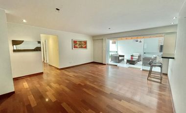 Venta de Departamento de 188m2 con terraza  y jardín en Gardenias – Surco