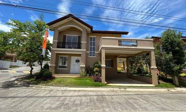 Advance Constructed 5- Bedrooms House & Lot with 2 Carport and balcony. Available in Koronadal City