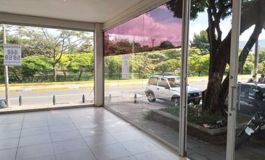 PR18351 Local en arriendo en el sector Trinidad