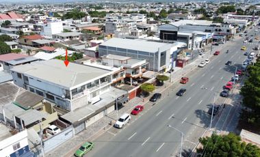 casa comercial de venta en manta avenida 113