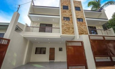 OVERLOOKING 4 bedroom duplex house and lot for sale in Twin Grove Banawa Cebu City