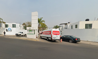 CASA EN ZAPOPAN JALISCO PASEO DE CASTILLA 60 COTO SAN ISIDRO REMATE BANCARIO