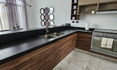 CASA NUEVA AL NORPONIENTE COTO SEG 24/7 TRANS ESCUELAS UAA 10 MIN CENTROS COMERCIALES BANCOS