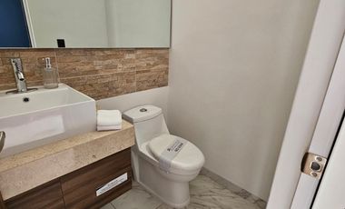 CASA NUEVA AL NORPONIENTE COTO SEG 24/7 TRANS ESCUELAS UAA 10 MIN CENTROS COMERCIALES BANCOS