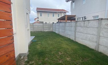 SE ARRIENDA CASA 3D 3B CONDOMINIO ALTO MAULE, TALCA