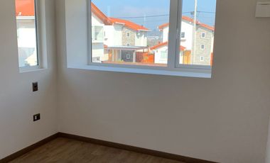 SE ARRIENDA CASA 3D 3B CONDOMINIO ALTO MAULE, TALCA
