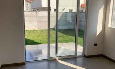 SE ARRIENDA CASA 3D 3B CONDOMINIO ALTO MAULE, TALCA