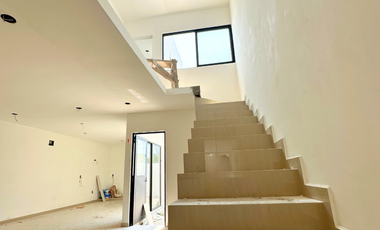 CASAS EN PREVENTA CON JARDIN 3 HABITACIONES FRACCIONAMIENTO LA TAMPIQUERA