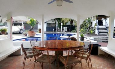 Residencia en Col. Delicias, Cuernavaca Morelos.