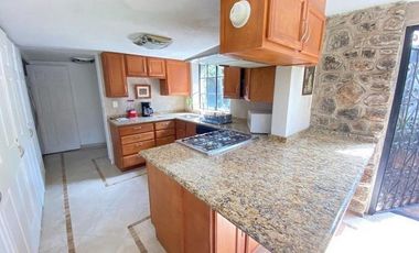 Residencia en Col. Delicias, Cuernavaca Morelos.
