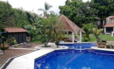 Residencia en Col. Delicias, Cuernavaca Morelos.
