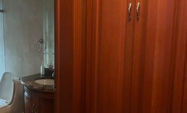 VILLAS DEL MESON JURIQUILLA MAJESTUOSA RESIDENCIA AMUEBLADA EN UN SOLO NIVEL, 4  RECAMARAS CUARTO DE SERVICIO JARDIN 6 GARAGES