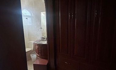 VILLAS DEL MESON JURIQUILLA MAJESTUOSA RESIDENCIA AMUEBLADA EN UN SOLO NIVEL, 4  RECAMARAS CUARTO DE SERVICIO JARDIN 6 GARAGES