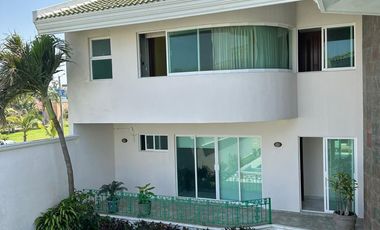 CASA EN VENTA COSTA DE ORO
