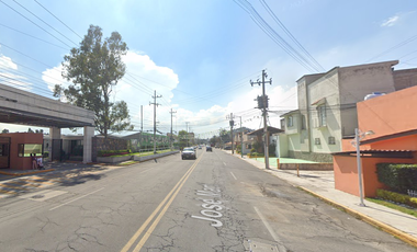 ¡Excelente Oportunidad de Remate Bancario! Aprovecha propiedad con descuento de hasta el 60% a su valor real en Barrio de Tlacopa, Toluca, Mex.