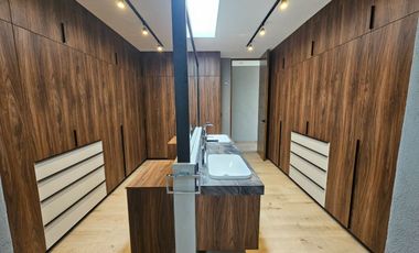 Venta casa en Altozano con acabados premium