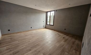 Venta casa en Altozano con acabados premium