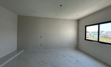 CASA EN VENTA EN FRACCIONAMIENTO LOMAS DE COCOYOC MORELOS
