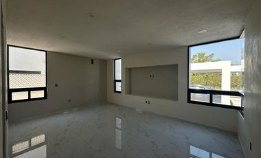 CASA EN VENTA EN FRACCIONAMIENTO LOMAS DE COCOYOC MORELOS