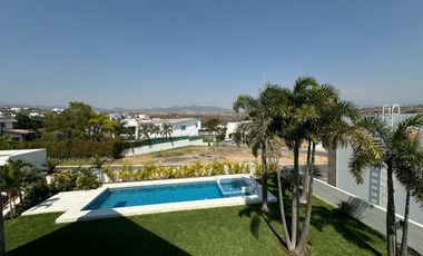 CASA EN VENTA EN FRACCIONAMIENTO LOMAS DE COCOYOC MORELOS