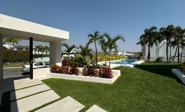CASA EN VENTA EN FRACCIONAMIENTO LOMAS DE COCOYOC MORELOS