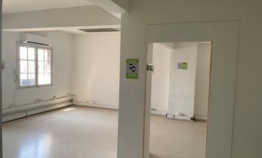 Amplia oficina en el Corazón de Providencia