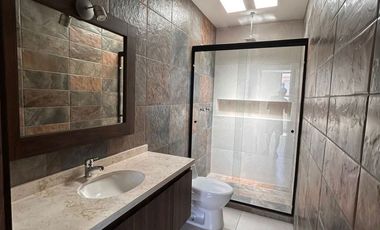 Casa en RENTA para estrenar