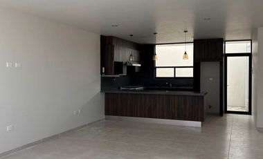Casa en RENTA para estrenar