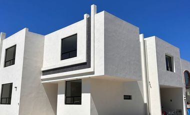 Casa en RENTA para estrenar