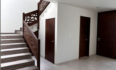 Casa en RENTA para estrenar