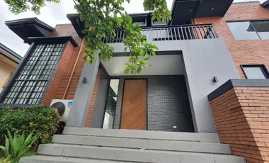 Modern Elegant House with big Lot with over looking views in filinvest 2 Batasan QC