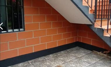 VENTA DE CASA EN BELLO ANTIOQUIA EN TRAPICHE