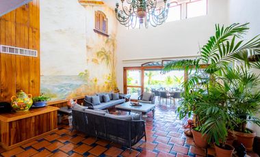 EN VENTA VILLA EN ACAPULCO DIAMANTE FRACCIONAMIENTO PICHILINGUE VISTA ALA BAHIA DE PUERTO MARQUES