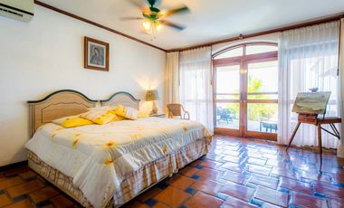 EN VENTA VILLA EN ACAPULCO DIAMANTE FRACCIONAMIENTO PICHILINGUE VISTA ALA BAHIA DE PUERTO MARQUES