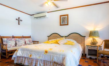 EN VENTA VILLA EN ACAPULCO DIAMANTE FRACCIONAMIENTO PICHILINGUE VISTA ALA BAHIA DE PUERTO MARQUES