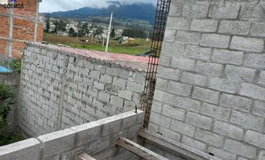 Venta de casa en obra negra en Otavalo sector Rancho Chico, Iluman