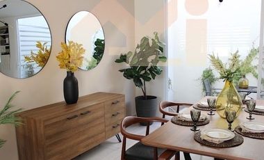 CASA NUEVA AL SUR EN RESIDENCIAL  