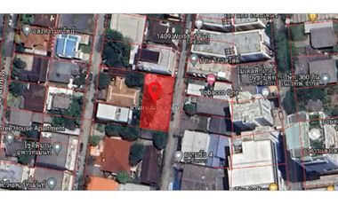 Land for sale, Vibhavadi Phahon Yothin, near BTS Mo Chit, area 153 square wah, beautiful land, poured concrete floor, ready for use.