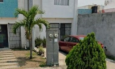 Casa en venta en  Fraccionamiento Puente Moreno, Veracruz,,  ¡Compra esta propiedad mediante Cesión de Derechos e incrementa tu patrimonio! ¡Contáctame, te digo cómo hacerlo!
