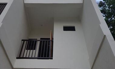 RFO 2 Storey Townhouse For sale with 4 Bedroom in Caloocan City inside (Amparo Subd) PH2860