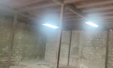 Alquiler de Bodega - Amplia, segura y bien ubicada Sector Aguirre Abad - Universidad Laica
