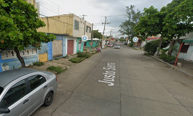 EV VENTA DE CASA EN JUSTO SIERRA 1309 GPE. VICTORIA COATZACOALCOS VER.