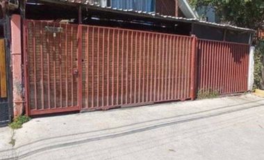 SE VENDE CASA CON DEPTO INTERIOR,  EN LA COMUNA CONCHALI 5D Y 2B